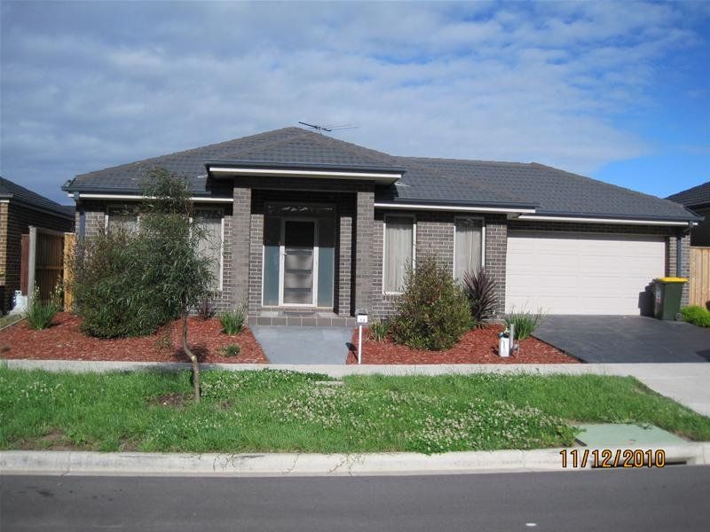 13 Gardense Parade, South Morang