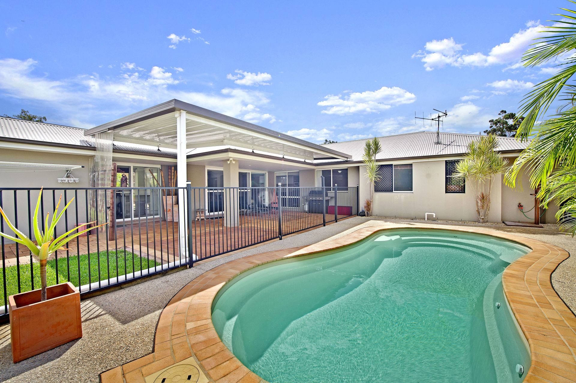 2 Brierley Avenue Port Macquarie NSW, Port Macquarie - Thumbnail 3