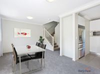 35 Parkwood Rd, Holsworthy