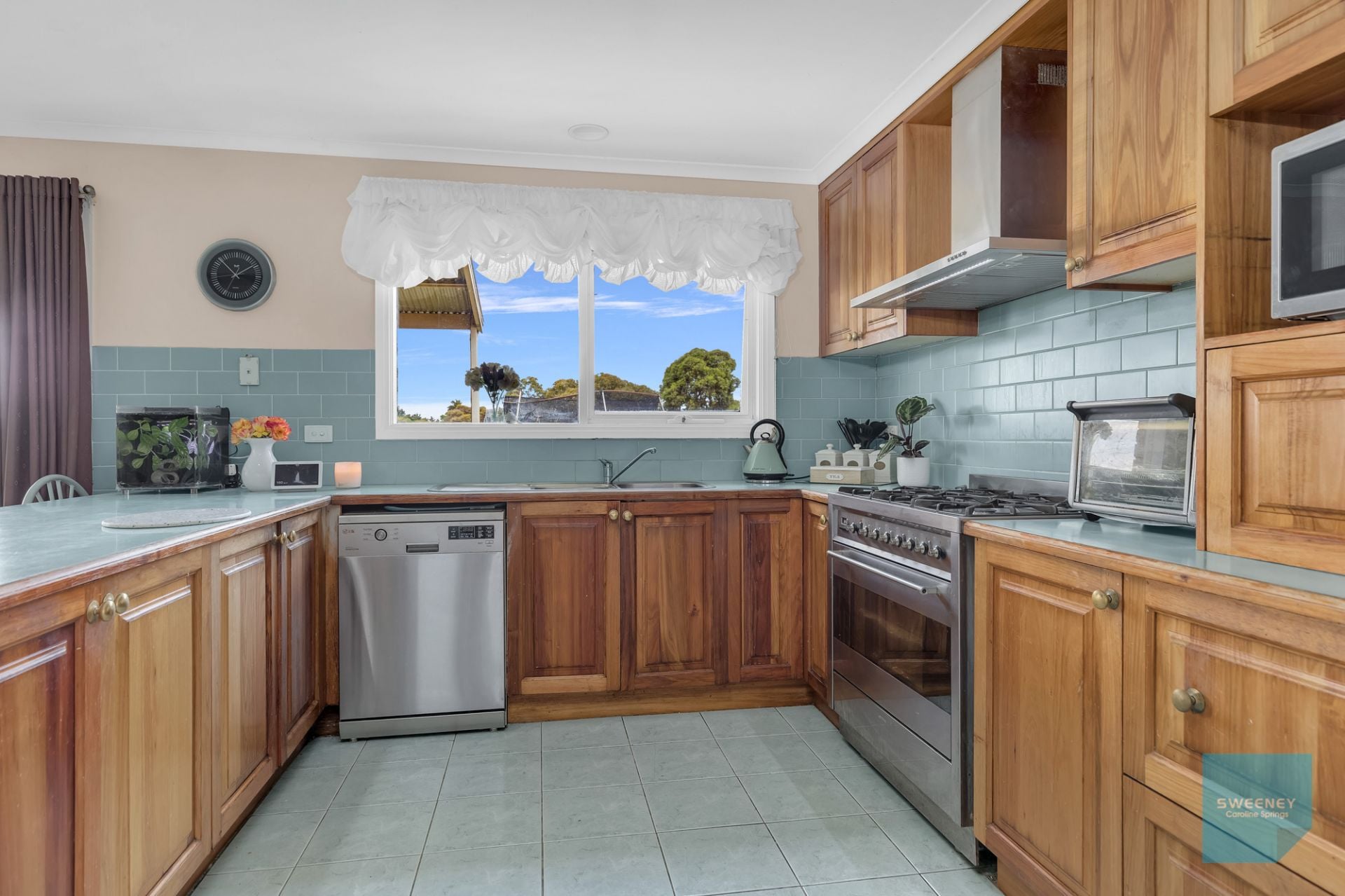 1 Boronia drive, Hillside - Thumbnail 8