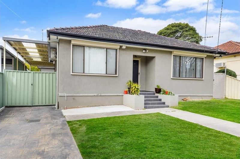 Real Estate For Lease 28 Sylvanus Street Greenacre , NSW