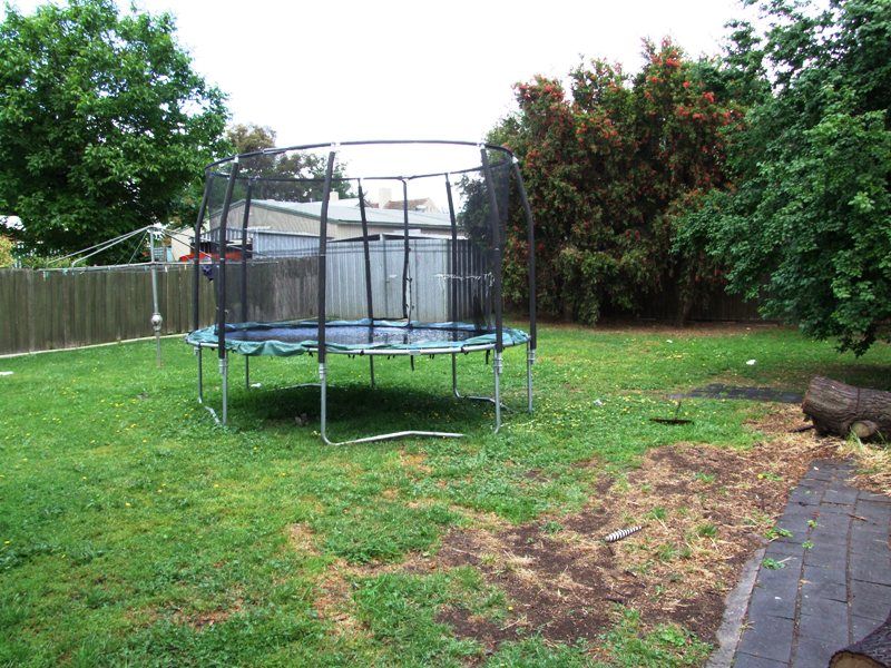 11 Standfield Street, Bacchus Marsh - Thumbnail 7