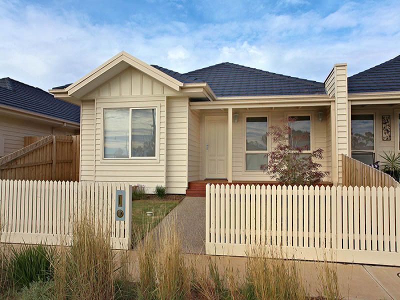 638 Eynesbury Road, Eynesbury - Thumbnail 2