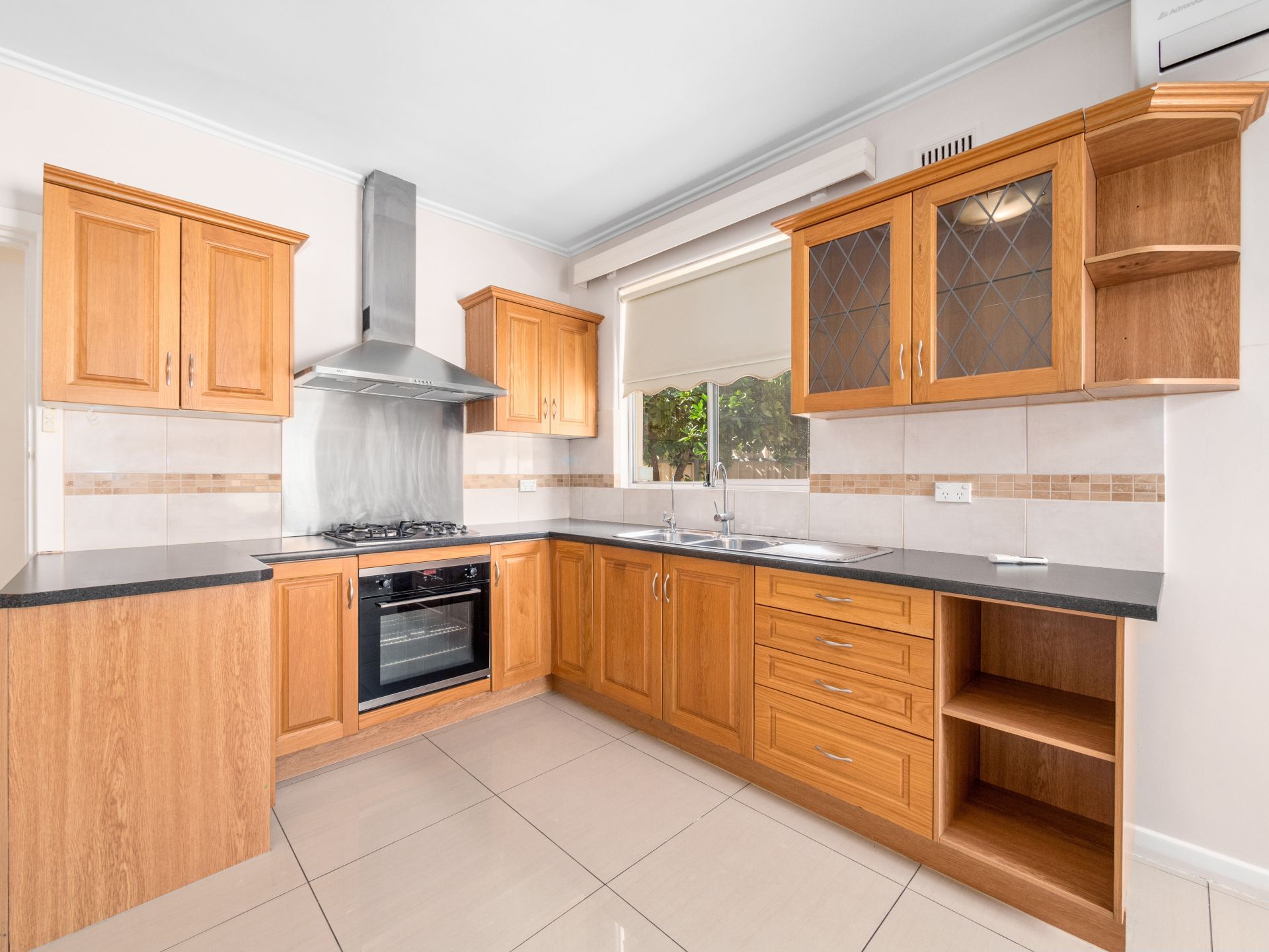 4 Coleridge Crescent, Clearview Realize Properties