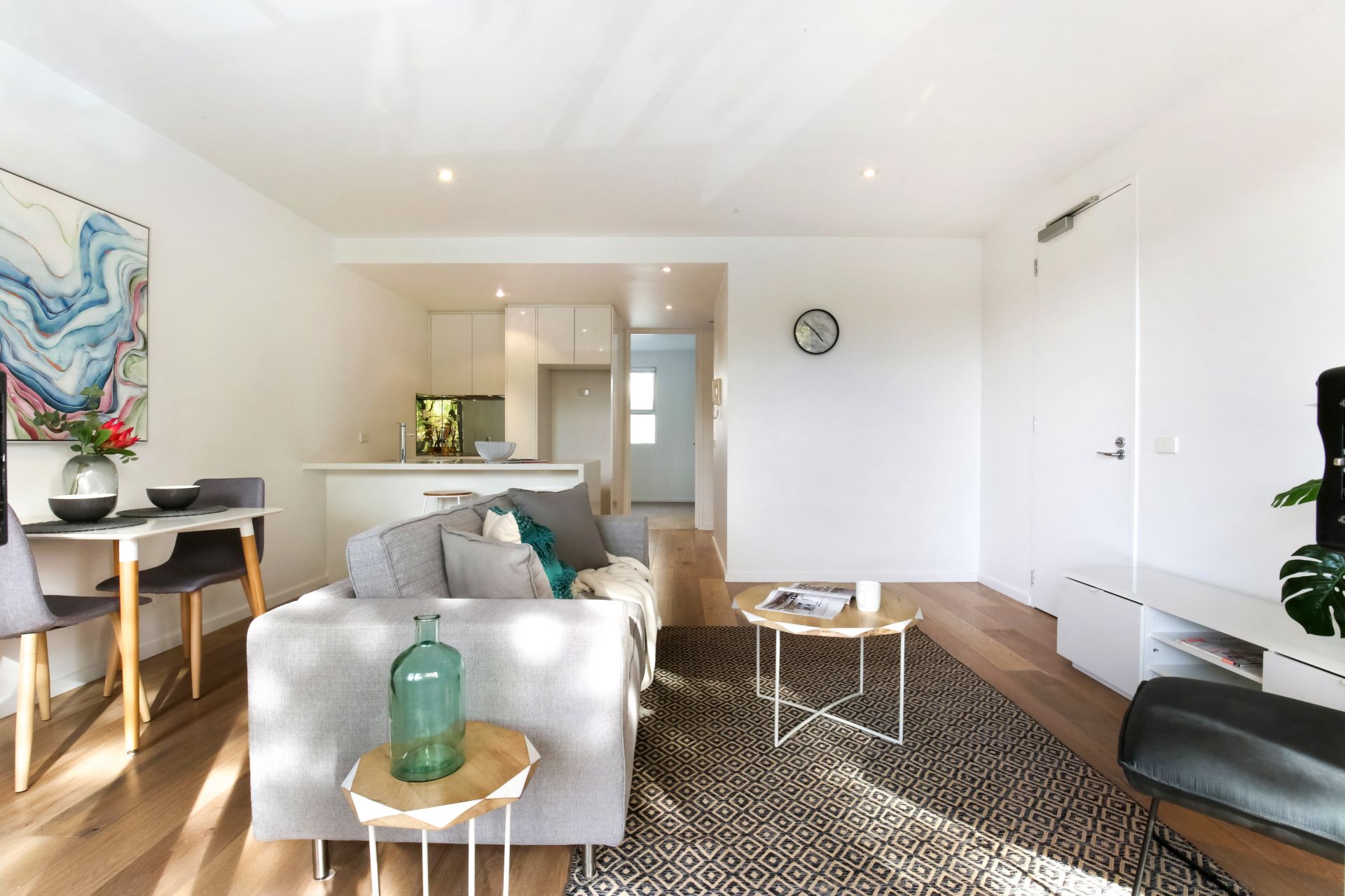 Quiet Location - 6 or 12 Month Lease