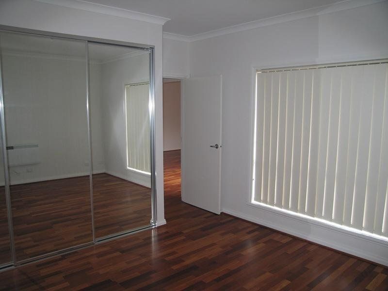 MODERN 2 BEDROOM UNIT!