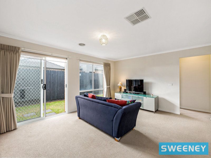 14 Lynch Court, Altona Meadows - Thumbnail 8