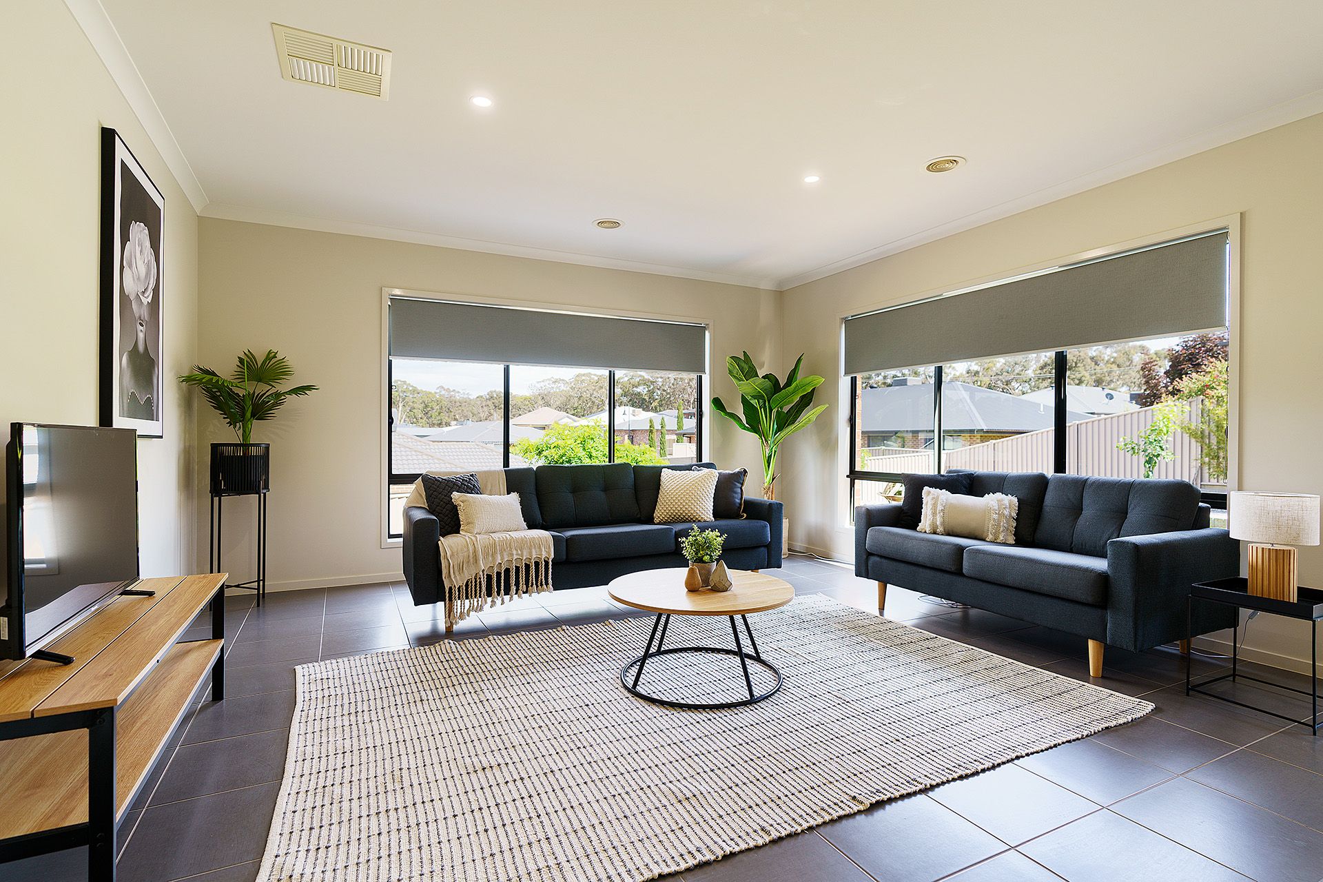 7 Phyllis Crescent, McKenzie Hill - Thumbnail 8