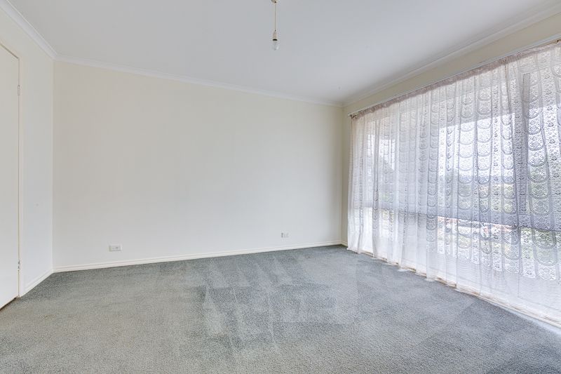 146 Underbank Boulevard, Bacchus Marsh - Thumbnail 7
