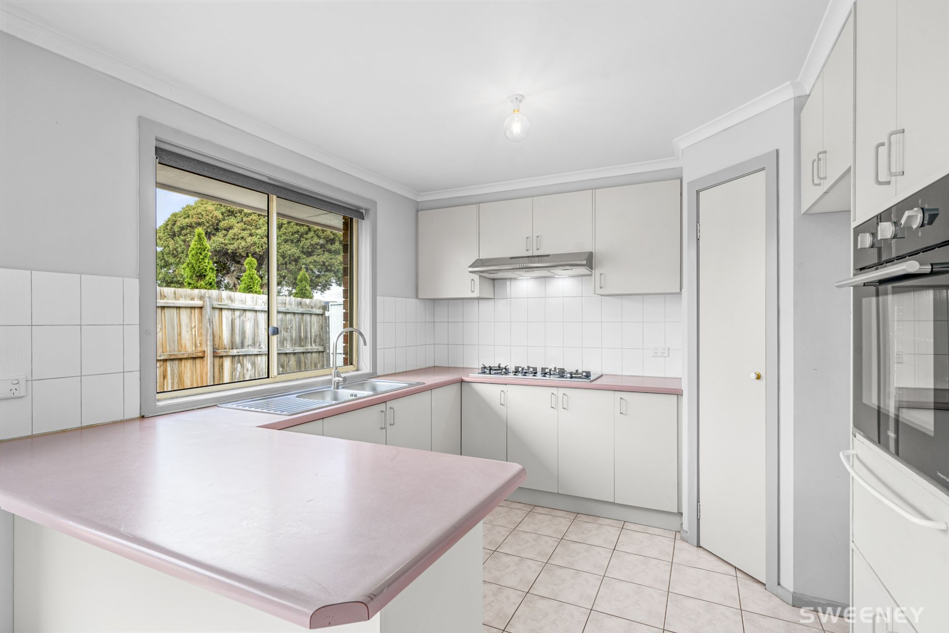 1B Hammond Court, Altona Meadows - Thumbnail 3