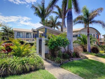 Short Stroll To Beach