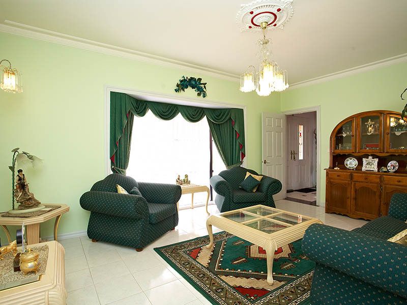 22 Ocean Grove, Point Cook - Thumbnail 8
