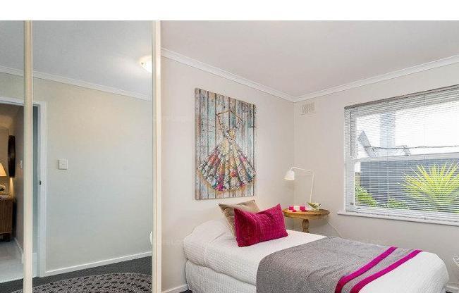 2/4 L'Estrange Street Glenside 5065