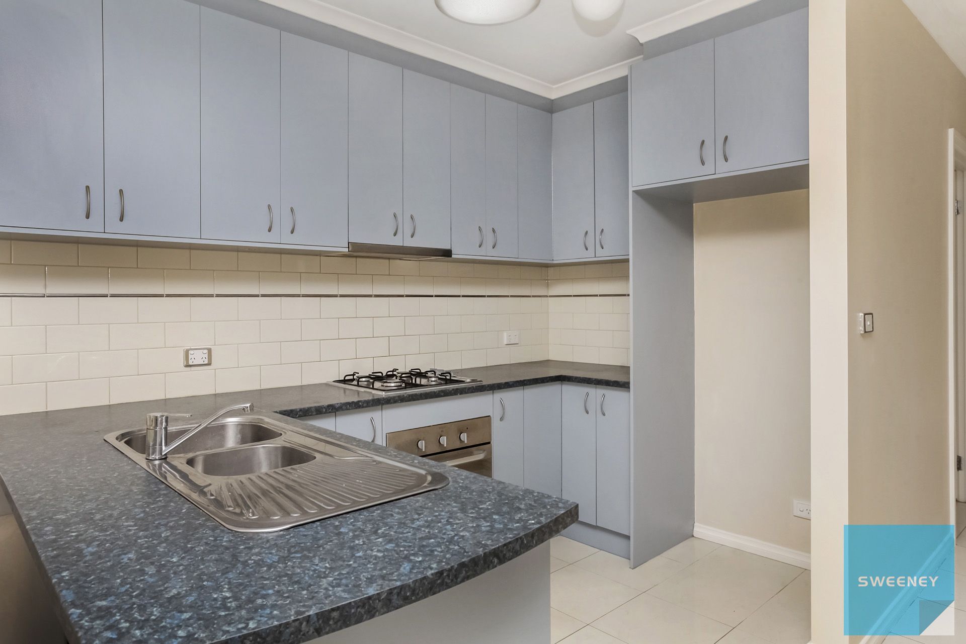 7 Lake Boga Avenue, Deer Park - Thumbnail 4