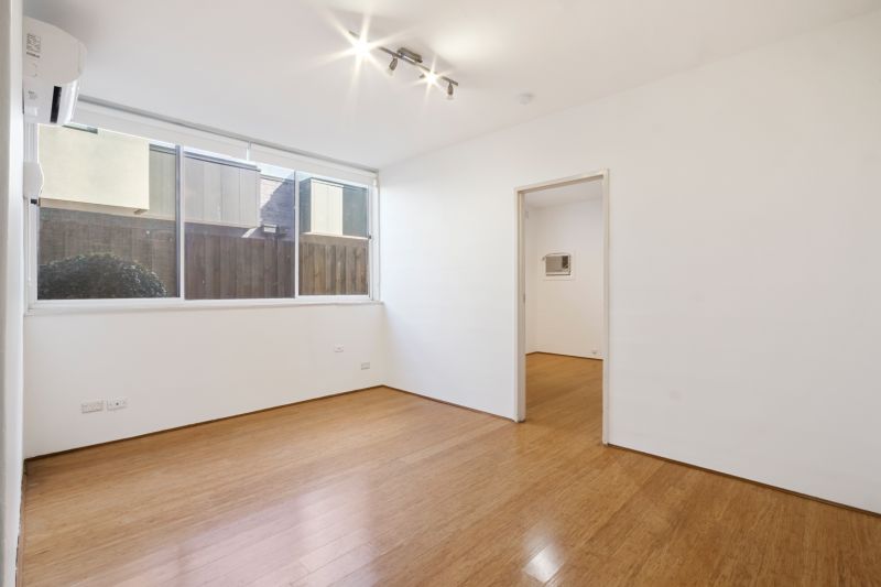 11/247 Heidelberg Road, Northcote