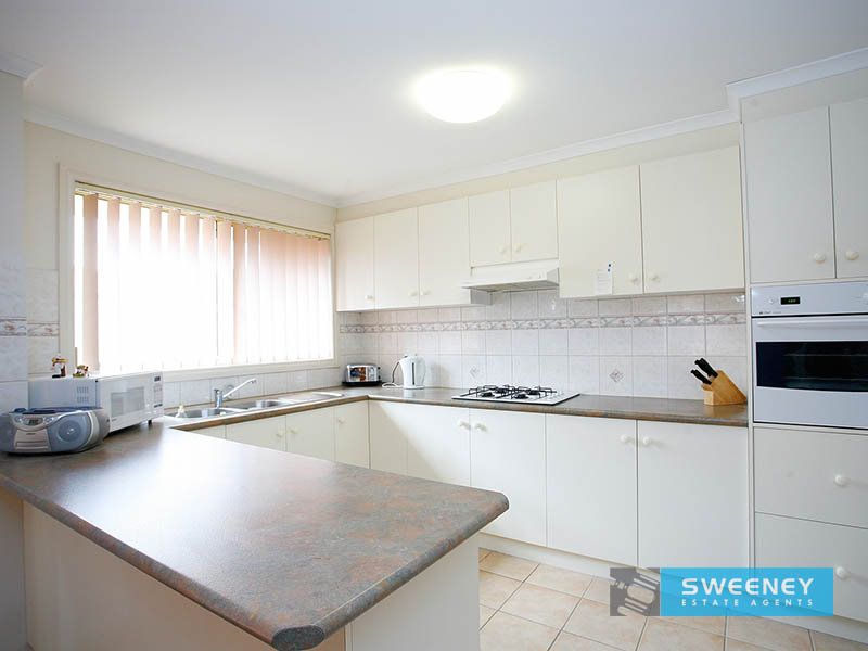 14 Cadogan Place, Altona Meadows - Thumbnail 4