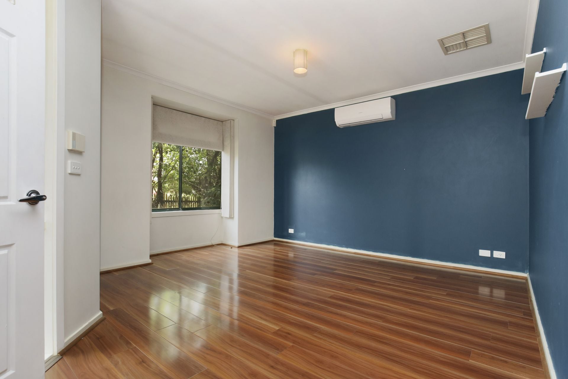 Fabulous Home, Great Location