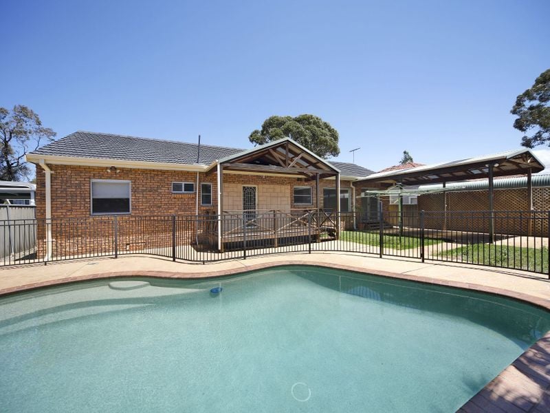 31 Meldrum Avenue, Miranda, Miranda - Thumbnail 2