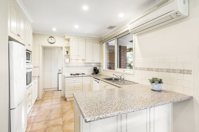5 Loram Court, Glen Waverley - Thumbnail 4