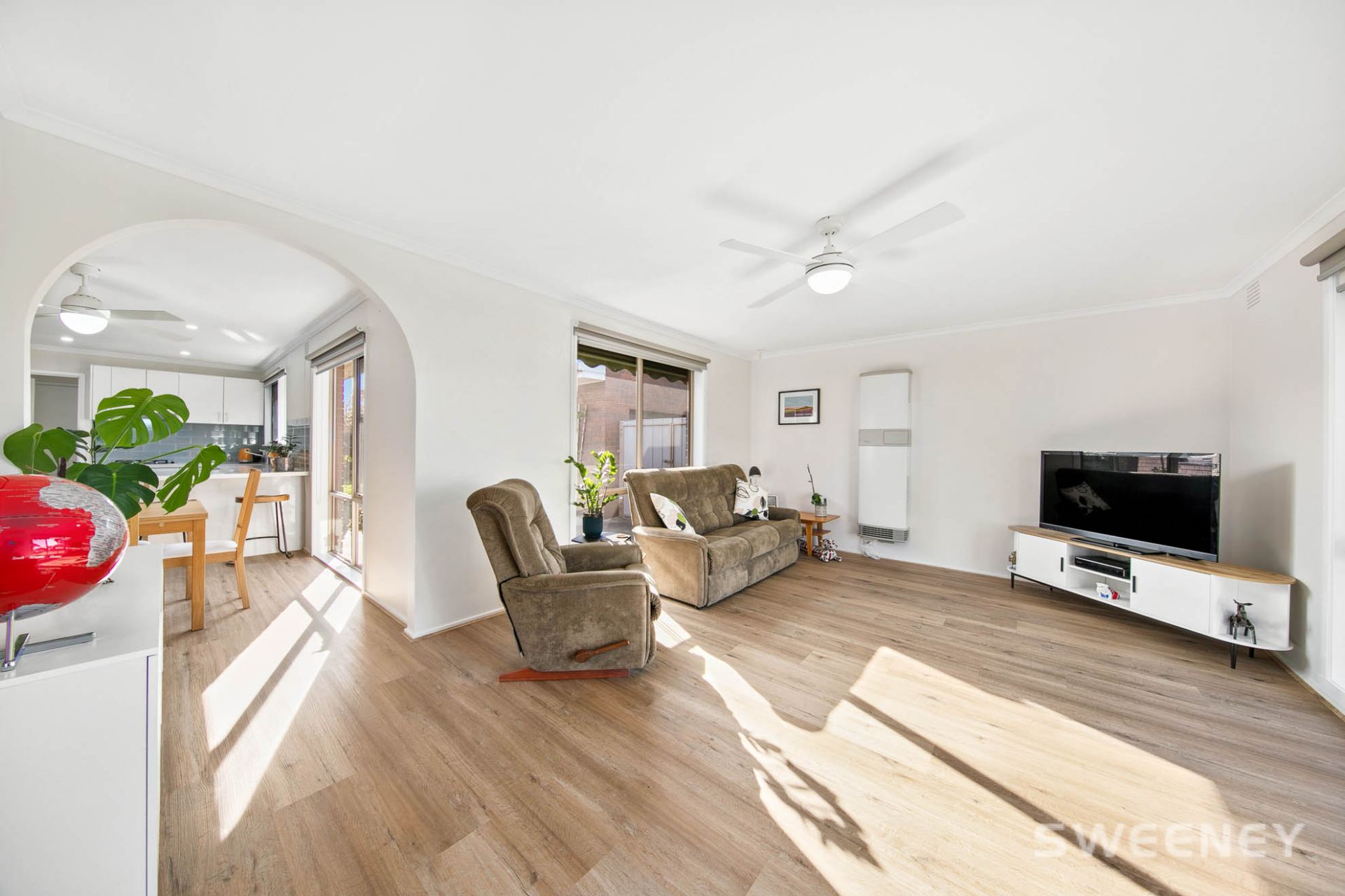 24 Langhorne Street, Altona Meadows - Thumbnail 6