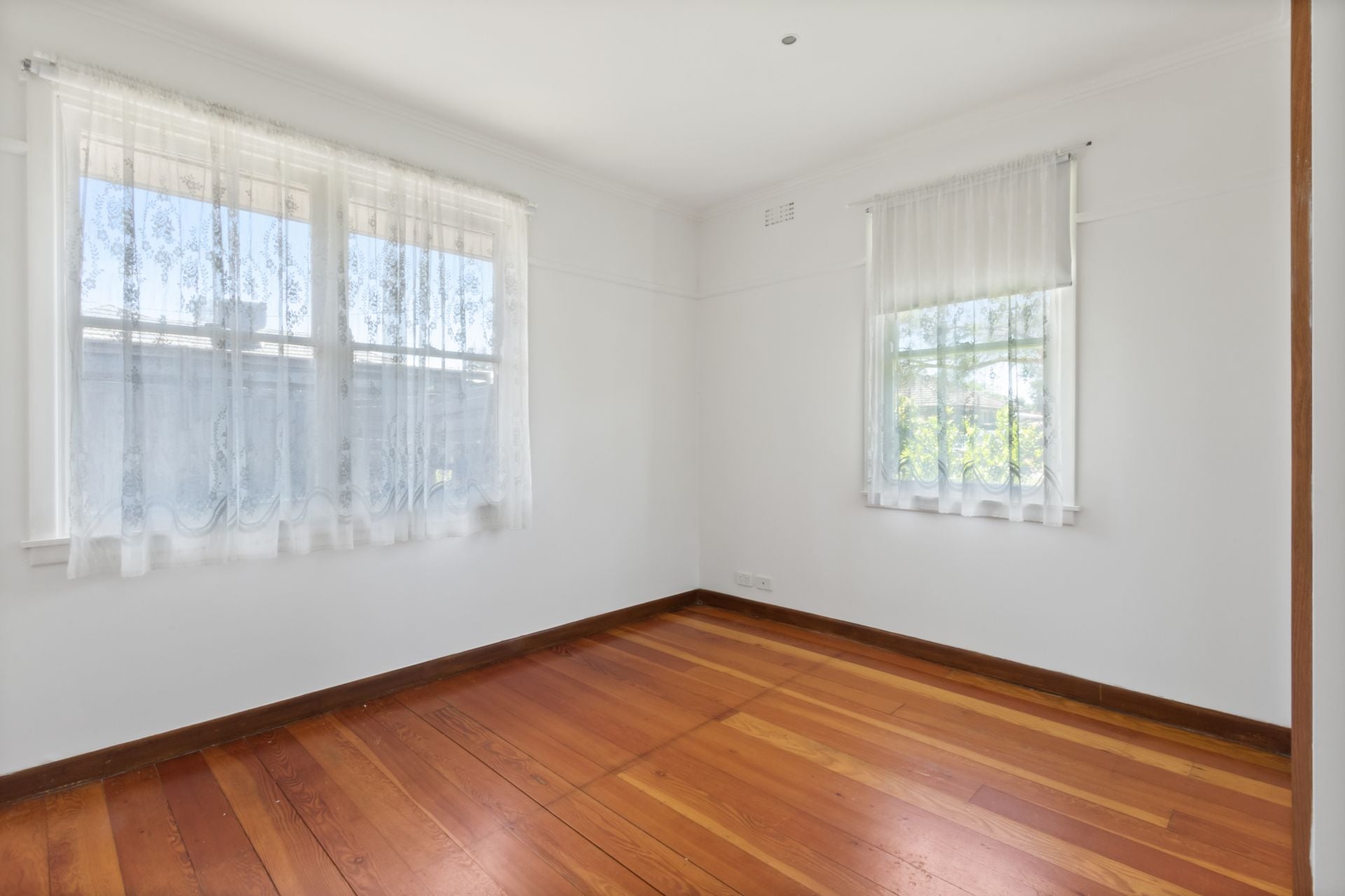 Two-Bedroom Home for Rent – Excellent Location!