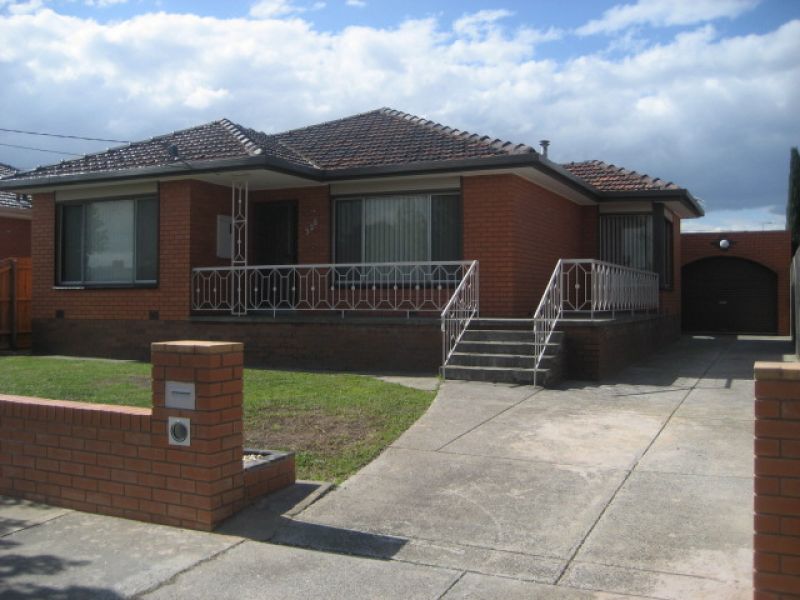 328 Dalton Road, Lalor