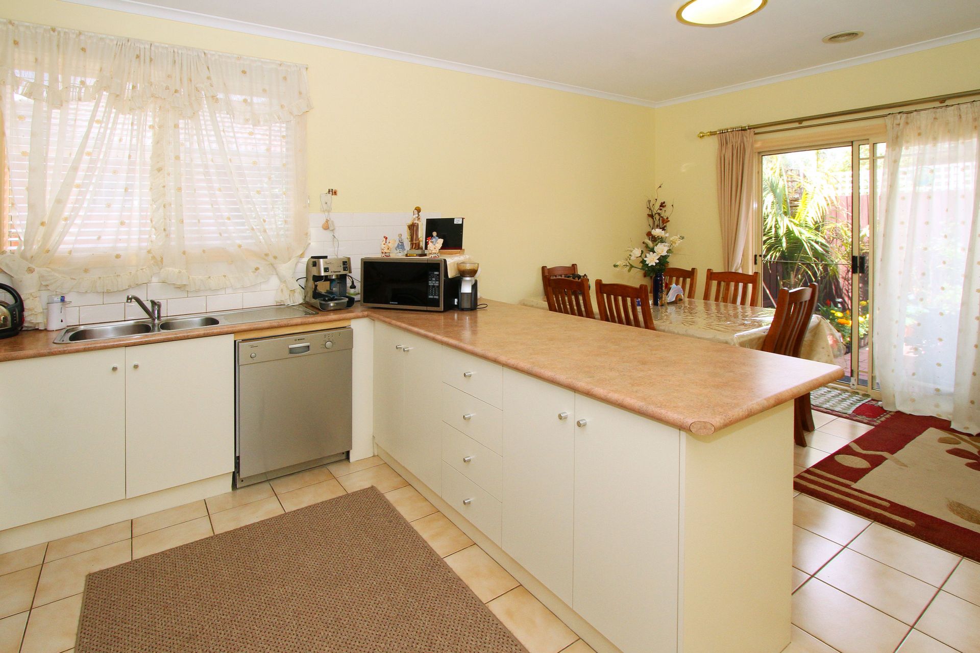 Sizable Living, Superb Location and So Close To All