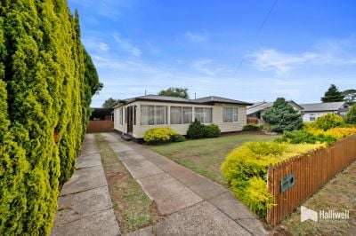 3
 
 
 
  
 
 
 1
 
 
 
  
 
 
 3
 
 
 
 
 
 
 
 7 Wattle Road, Quoiba TAS 7310, Quoiba - Thumbnail 2