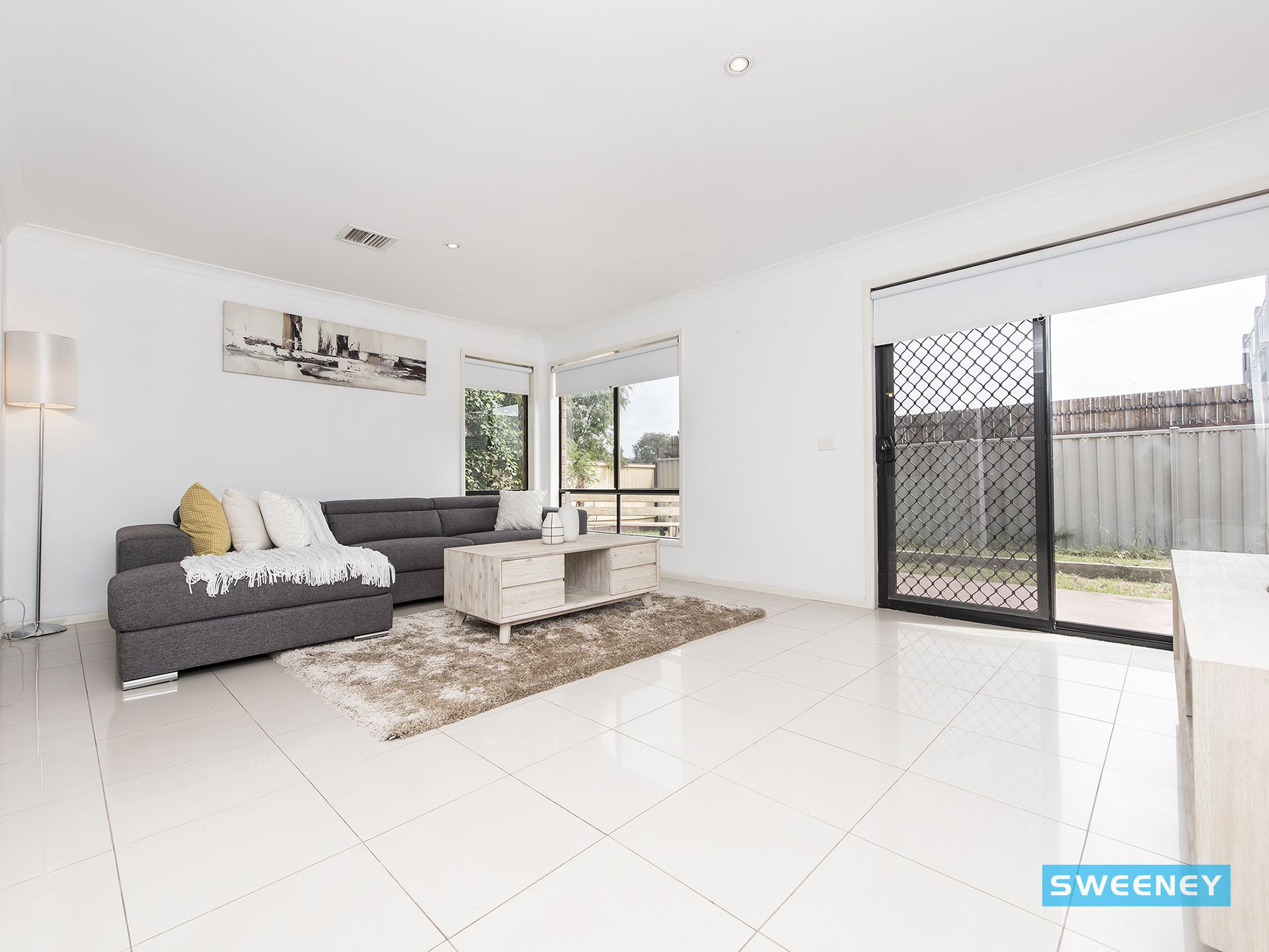 35 Dunstall Gardens, Caroline Springs - Thumbnail 8