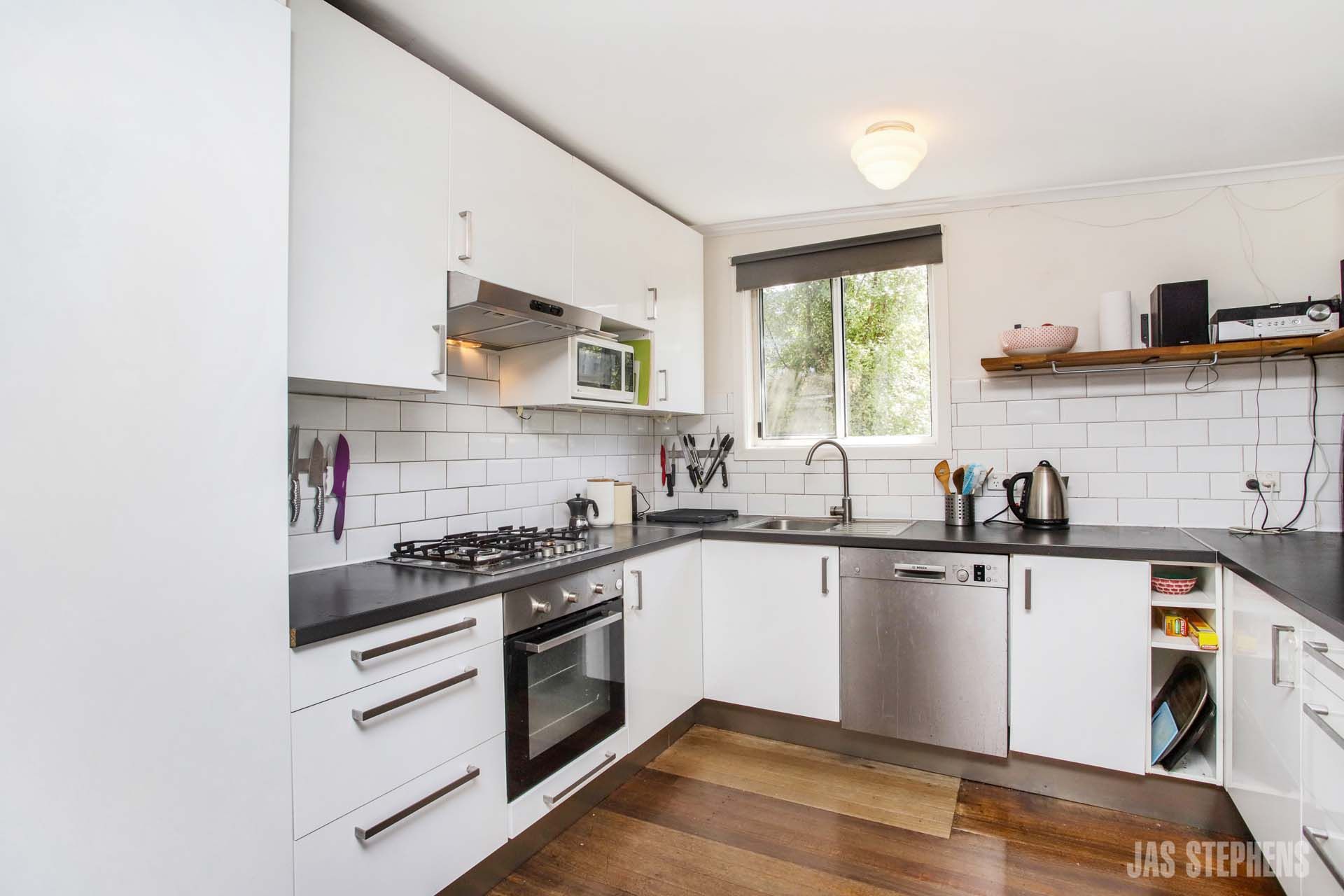 14 Gwelo Street West Footscray VIC, West Footscray - Thumbnail 6