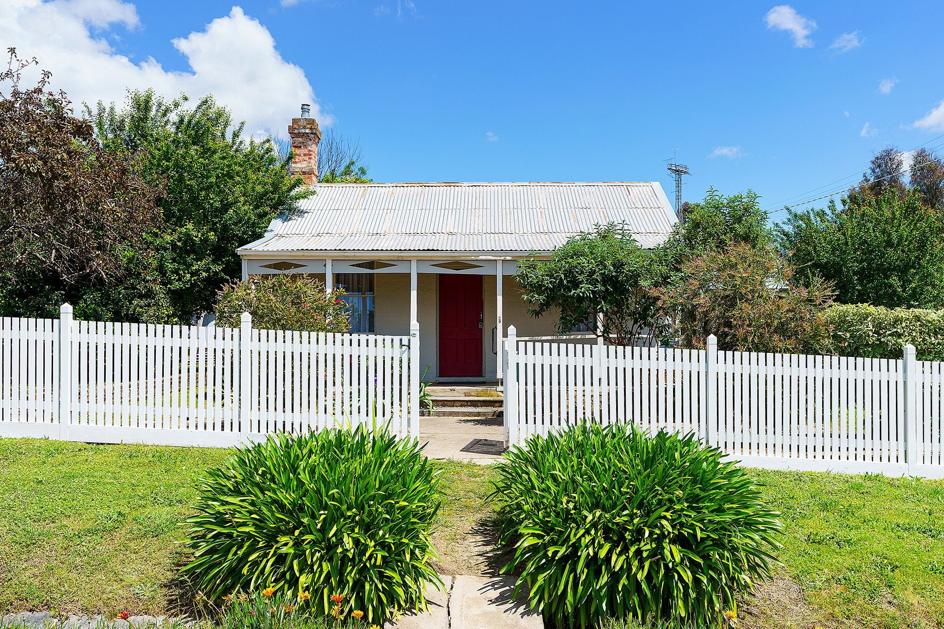 39 Bowden Street, Castlemaine - Thumbnail 2