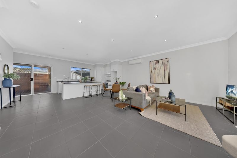 2/114 Anderson Street, Lilydale