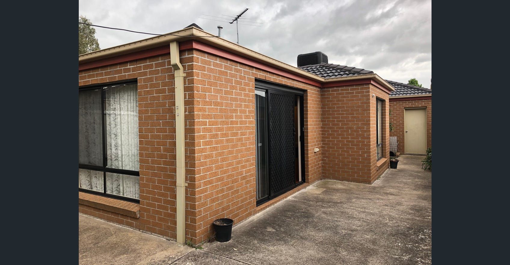 6 MONTH LEASE! LOVELY FAMILY HOME!!