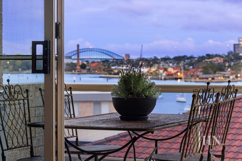 7/1 Raglan Street, Drummoyne