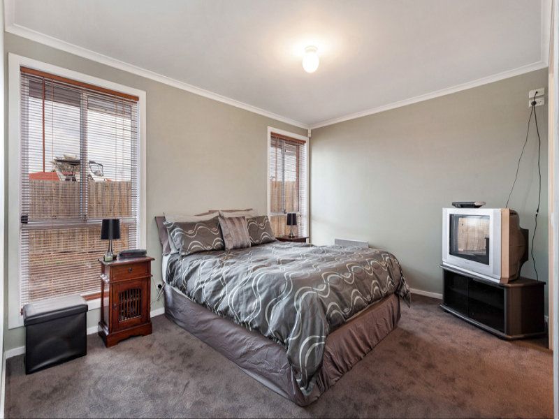 5 Clover Court, Altona Meadows - Thumbnail 8