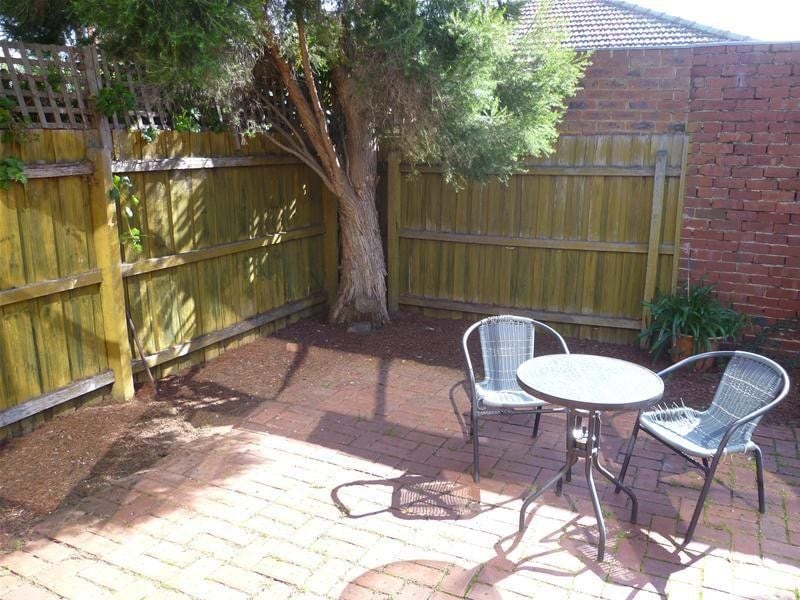 Great Price, Great Location!