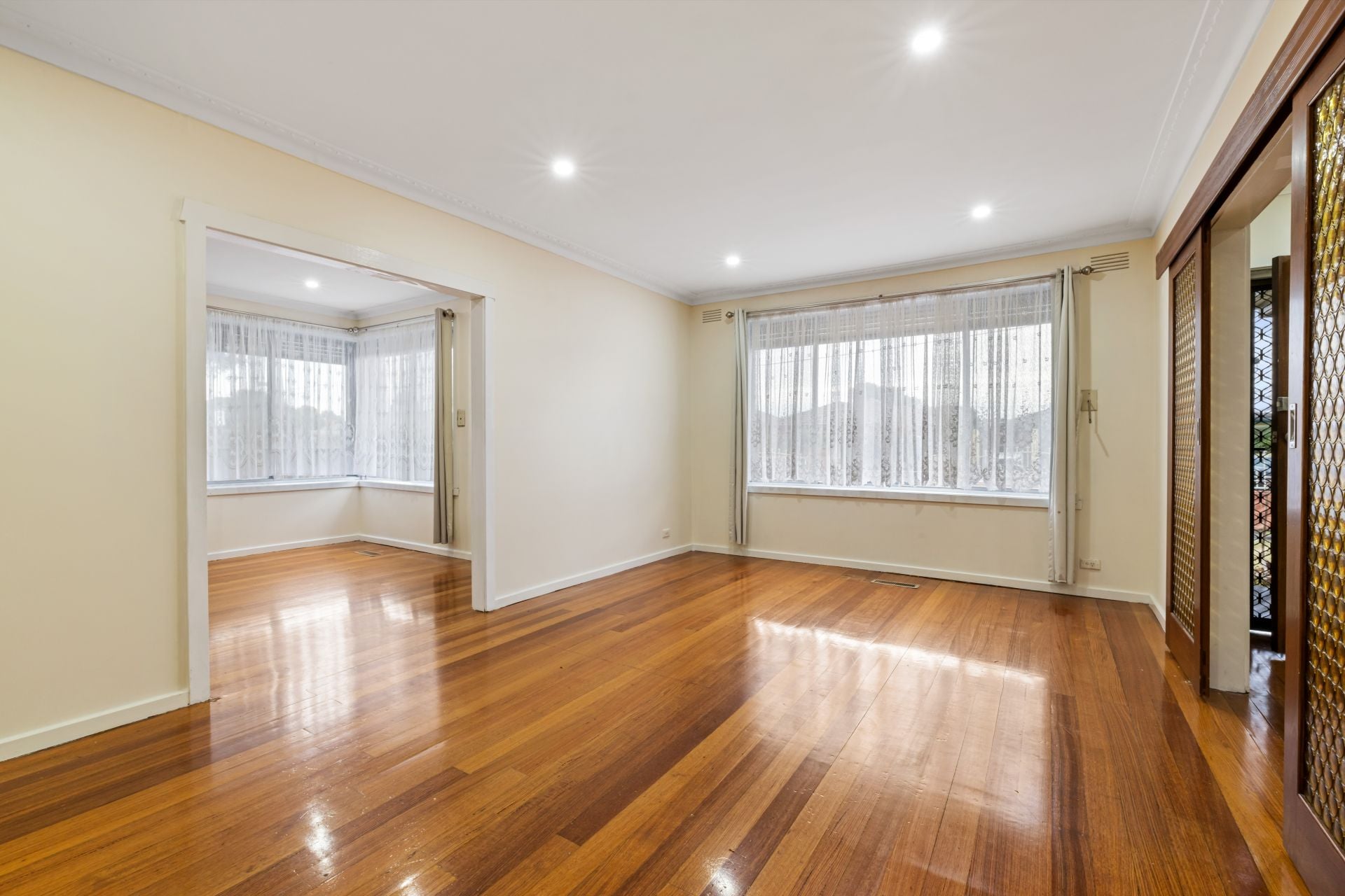 Comfortable Living with Ample Space