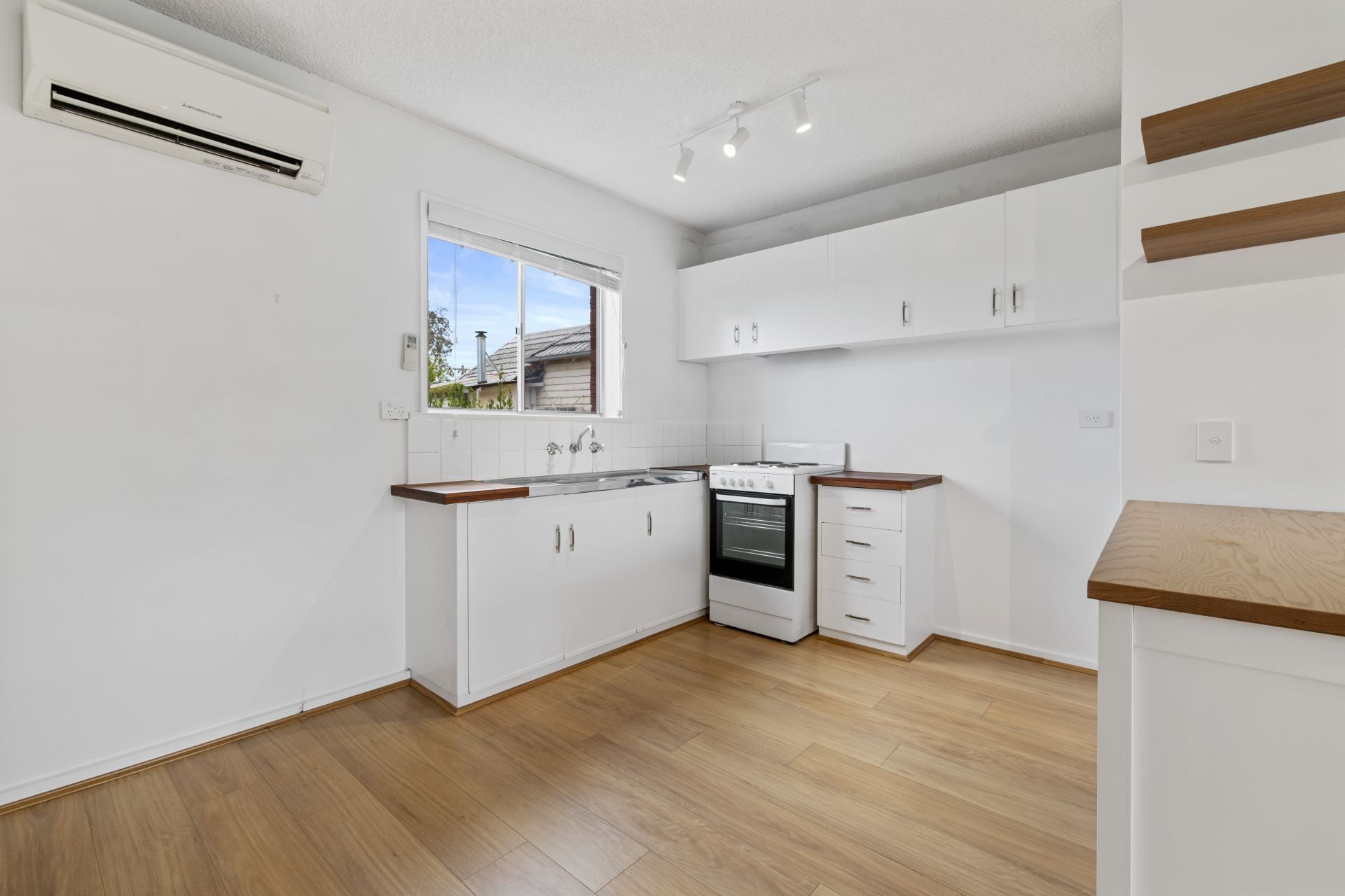 Perfectly Positioned One Bedroom Apartment