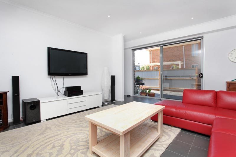 40 Broadway, Caroline Springs - Thumbnail 7