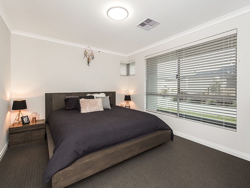 11 Camrose Parkway, Baldivis Porter Matthews Victoria Park