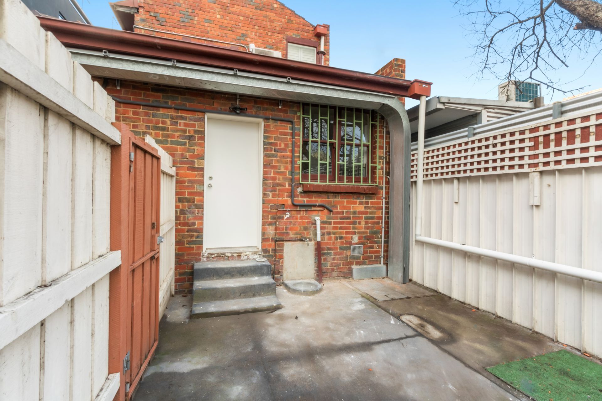 Perfectly Positioned, 3 Bedroom Home!