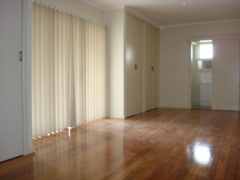IMMACULATE FAMILY HOME