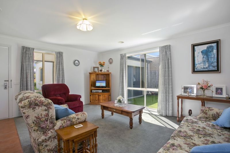 22 Daintree Way Ocean Grove VIC, Ocean Grove - Thumbnail 8