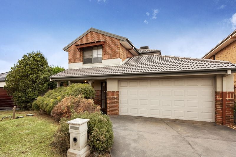 8 St Johns Court