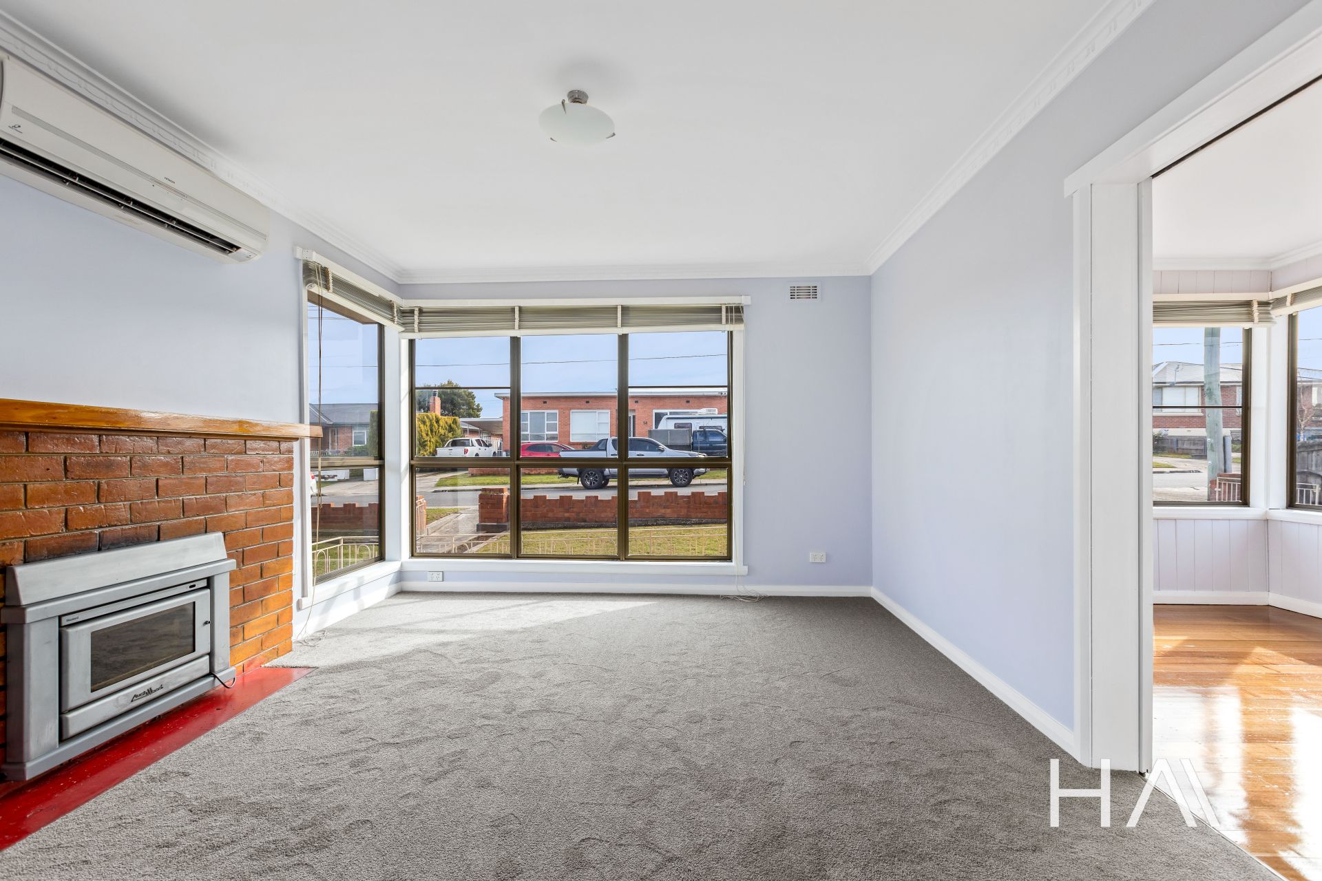 23 Cornwall Crescent Newnham, Newnham - Thumbnail 8