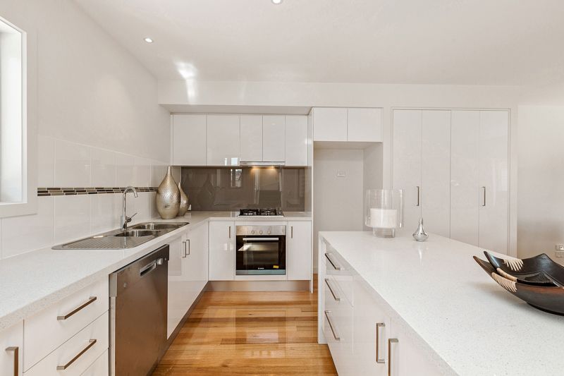 2/25 Cathcart Street, Maidstone - Thumbnail 3