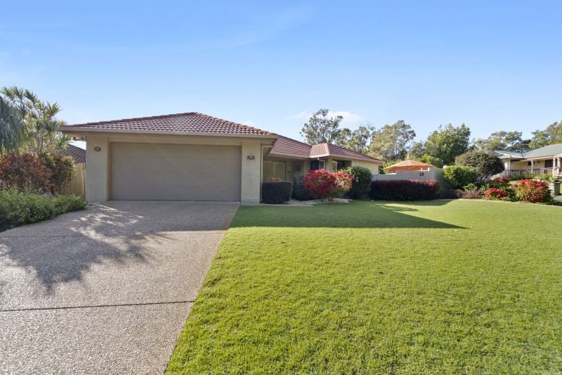 15 Highgrove Circuit Peregian Springs QLD, Peregian Springs - Thumbnail 2