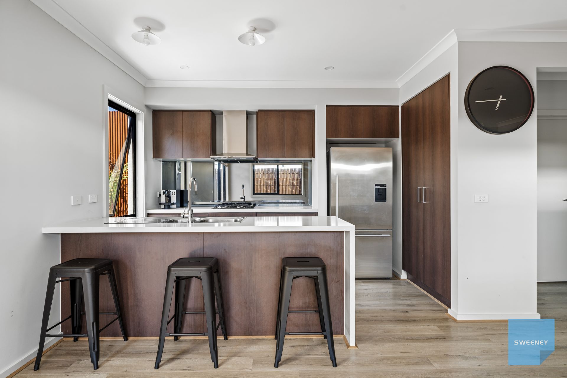 60 Chateau Promenade, Deanside - Thumbnail 3