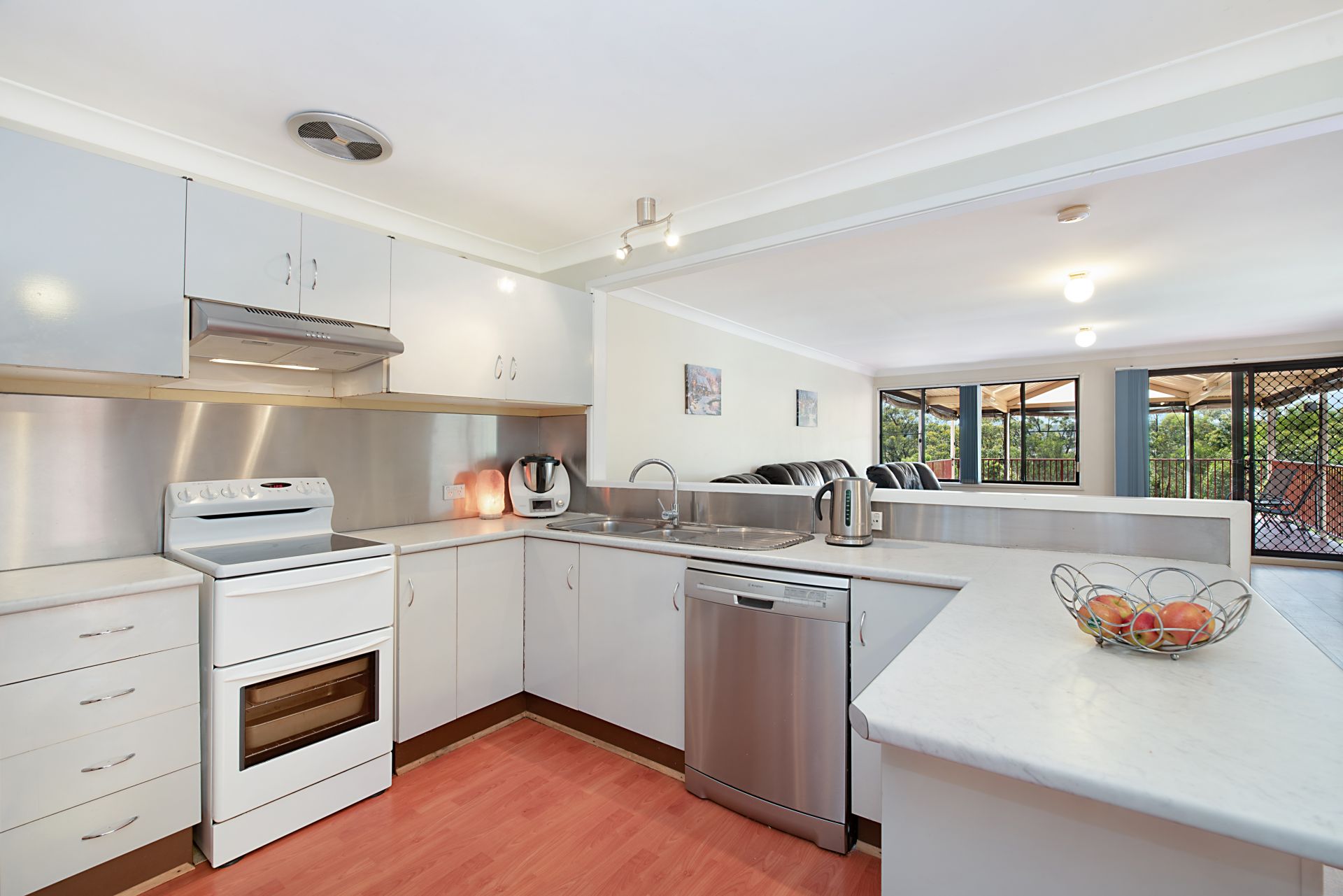 6 Kestrel Avenue Mount Hutton NSW, Mount Hutton - Thumbnail 7