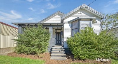 Paxton, 7 McDonald Avenue